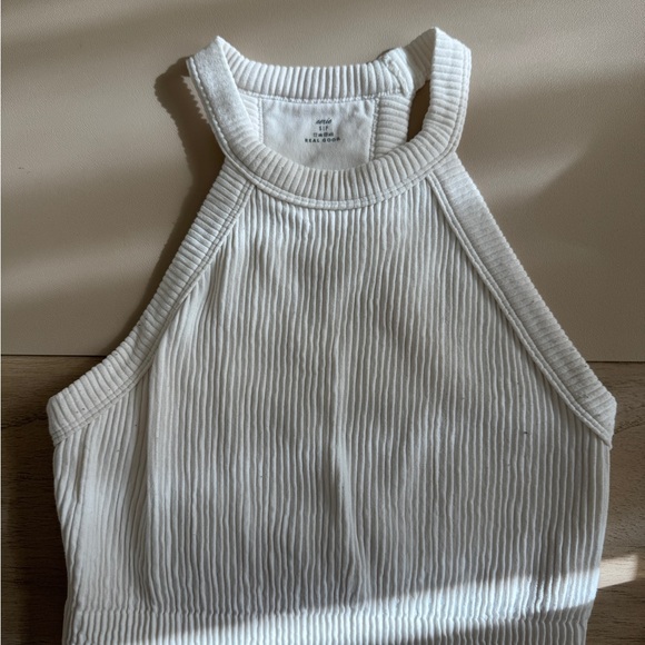 White Ribbed Tank Tops - Picture 3 of 5